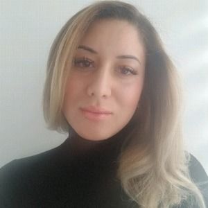 Meet your Posher, Julie